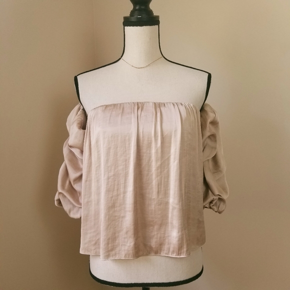 Anthropologie Tops - Anthropologie Leith off shoulder nude top shirt S
